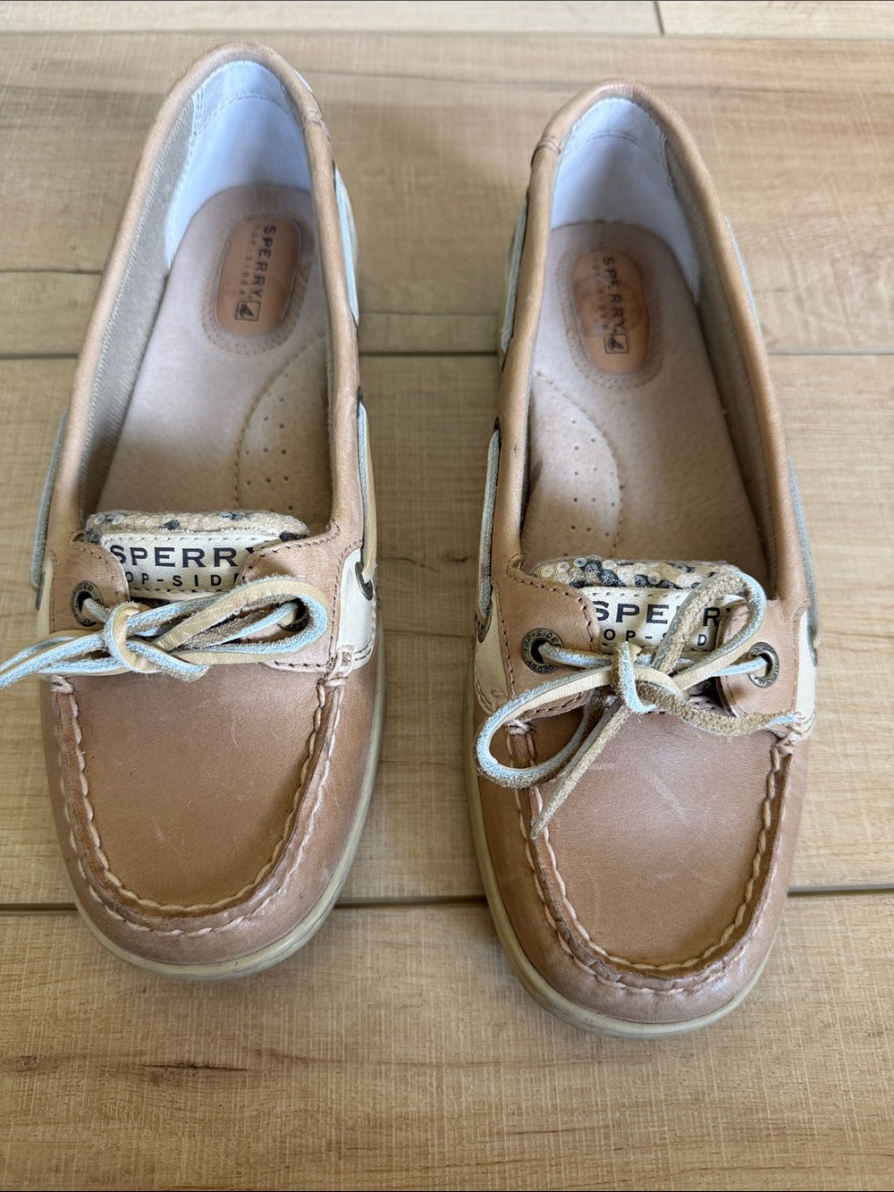 Women’s leopard sperry shoes size 7.5